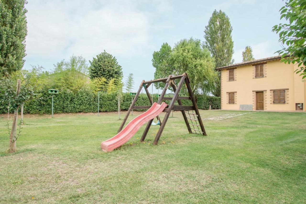Casa Vacanze Vecchio Granaio Magione Εξωτερικό φωτογραφία