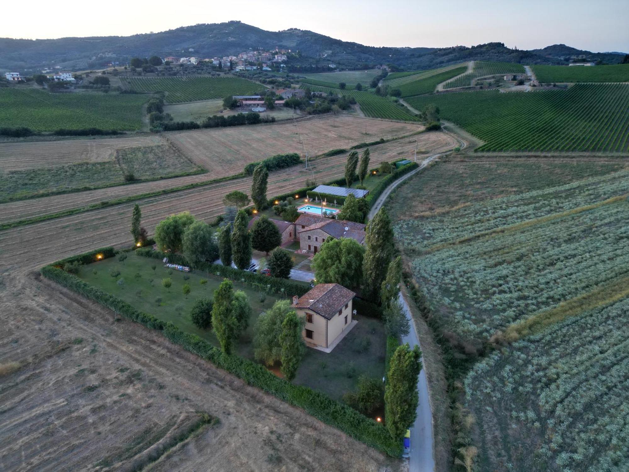 Casa Vacanze Vecchio Granaio Magione Εξωτερικό φωτογραφία