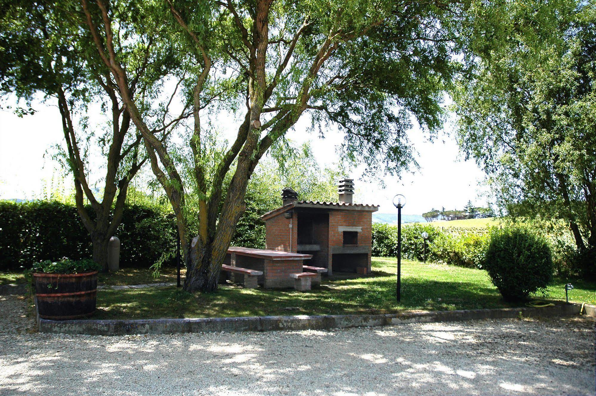 Casa Vacanze Vecchio Granaio Magione Εξωτερικό φωτογραφία